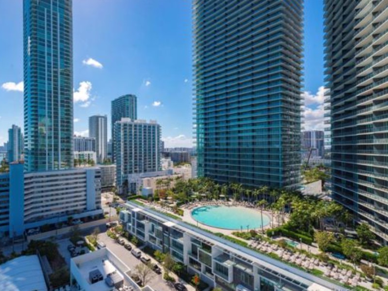 3131 NE 7th Ave - Florida - Miami - 33137